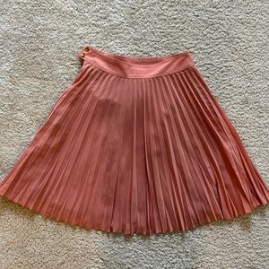 💛Peach Pink Flare skirt size 36 S